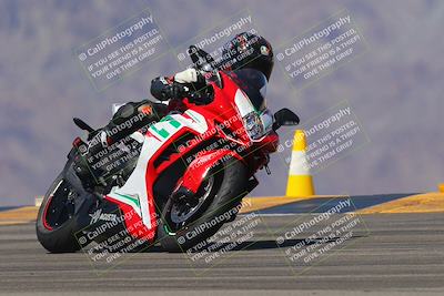 media/Sep-25-2023-Moto Forza (Mon) [[81ffa65e0a]]/B-C Group/Session 4 (Turn 9)/